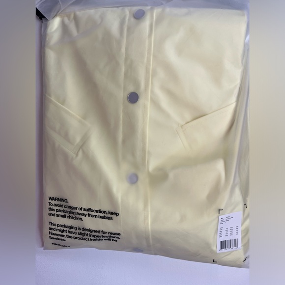 NWT RAINS Unisex Long Waterproof Jacket Full Snap Hood Pockets Sizes S,M, L. - Picture 9 of 10